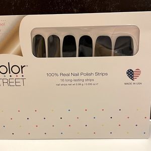 🎃Color Street in Midnight in Manhattan.